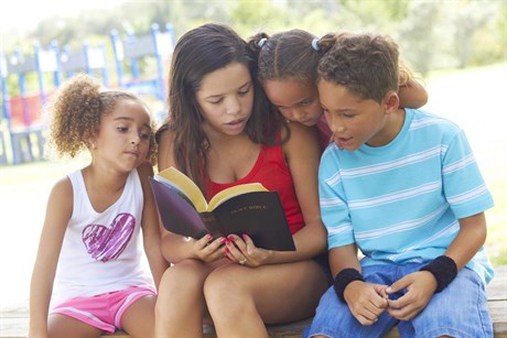Shutterstock _129036473_childrenbible