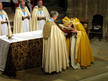 Rowan Enthronement